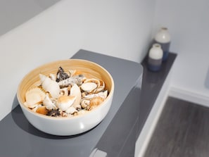 Dining - Relaxing Holiday Home in Plymouth near Jennycliff Beach (Plymouth)