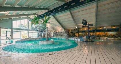 Modern Chalet With Dishwasher Near Efteling