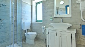 Unclassified image, 4 of 39, button - Gorgeous Villa in Barat With Sauna (Kanfanar)