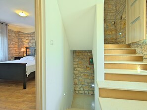Room amenity - Perfect for Children, Garden With Pool, Playground and Walk in Whirlpool (Tinjan)