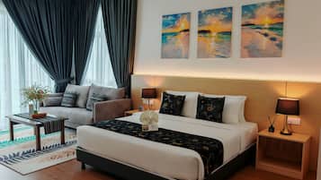 尊贵开间套房 | 办公桌、免费 WiFi、床单