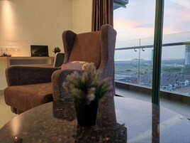 Superior Room (Superior Suite) | Meja, Wi-fi percuma, cadar katil 