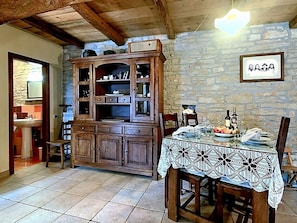 Dining - Charming House With Private Pool and Fenced Garden, Near Porec and Beach (Sveti Lovrec)