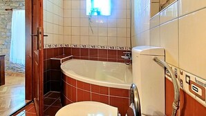 Unclassified image, 5 of 20, button - Charming House With Private Pool and Fenced Garden, Near Porec and Beach (Sveti Lovrec)