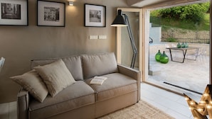 Unclassified image, 5 of 22, button - Villa With Private Pool, Terrace, Barbecue, Views, in Picturesque Village (Oprtalj)