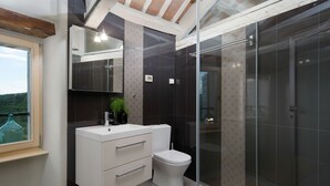 Unclassified image, 4 of 22, button - Villa With Private Pool, Terrace, Barbecue, Views, in Picturesque Village (Oprtalj)