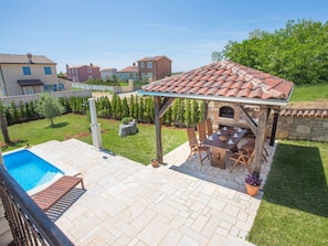Exterior - Detached Villa With Garden and Private Pool Near Porec and the Sea (Kastelir-Labinci)