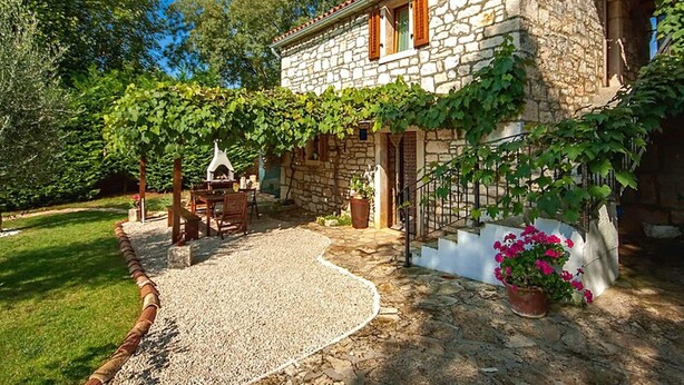 Exterior - Characteristic & Well Maintained Villa with Private Pool near Višnjan & Porec (Visnjan)