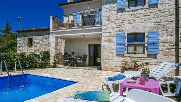 Exterior - Cozy Cottage With Private Swimming Pool, Near the Beach and Porec (Porec)