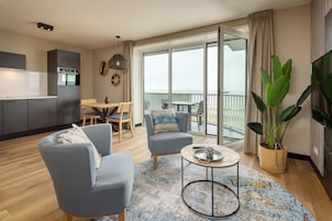 Apartment | Wohnzimmer | Fernseher