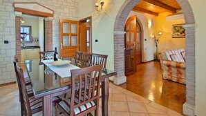 Unclassified image, 4 of 40, button - Detached Villa With Private Swimming Pool and Spectacular Views of Motovun (Vizinada)