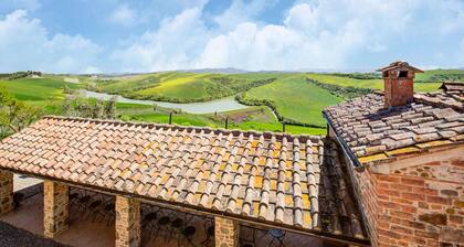 Apartment in Peccioli With Pool and Wine Tasting