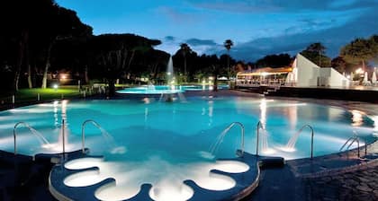 Belvilla by OYO Baia Domizia Villaggio Camping D5