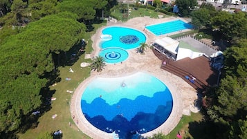 Chalet | Pool | Outdoor pool