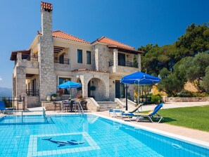 Villa | Pool - Family Friendly Villa Hermes With Private Pool (Platanias)