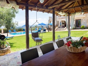 Villa | Pool | Indoor pool, outdoor pool - Family Friendly Villa Hermes With Private Pool (Platanias)