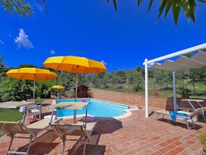 Outdoor pool - Belvilla by OYO Villadesign (Pergola)