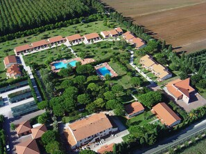 Exterior - Semi Detached Bungalow with AC near Coast of Tuscany (Campiglia Marittima)