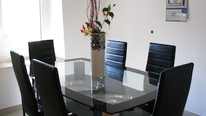 Unclassified image, 4 of 22, button - Quaint Apartment With Garden in Sveti Vid-miholjice (Malinska-Dubasnica)