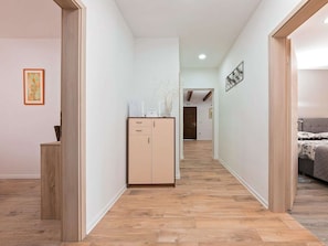 Reception - Beautiful Apartment on the Ground Floor With Private Pool in Green Surroundings (Karojba)