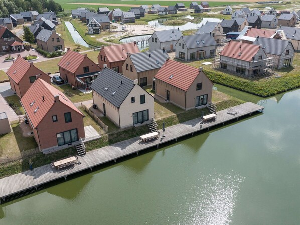 Exterior - Villa by Lake Veere With Sauna (Wolphaartsdijk)