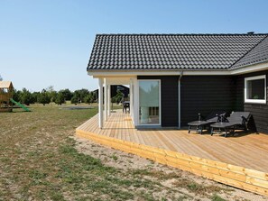 House | Terrace/patio