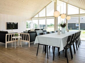 Dining - Holiday Home in VÃ¦ggerlÃ¸se (Vaeggerlose)