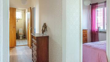 3 bedrooms, individually furnished, bed sheets