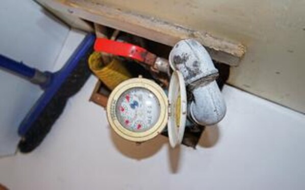 Unclassified image, 1 of 45, button