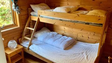 3 bedrooms, individually furnished