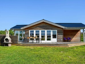 House | Exterior