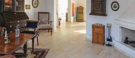 House | Interior