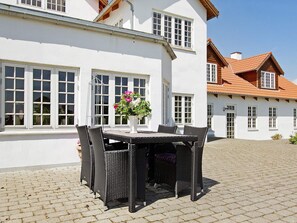 Exterior - Holiday Home in Storvorde (Storvorde)