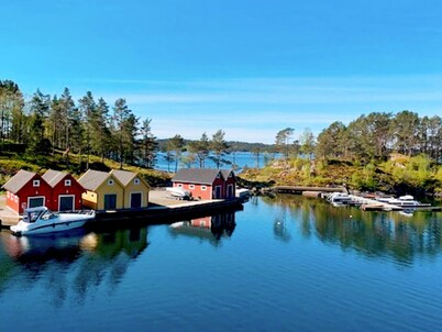 8 Person Holiday Home in Lindas