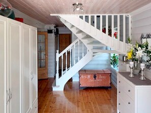 House | Interior - 8 Person Holiday Home in Lindas (Alver)