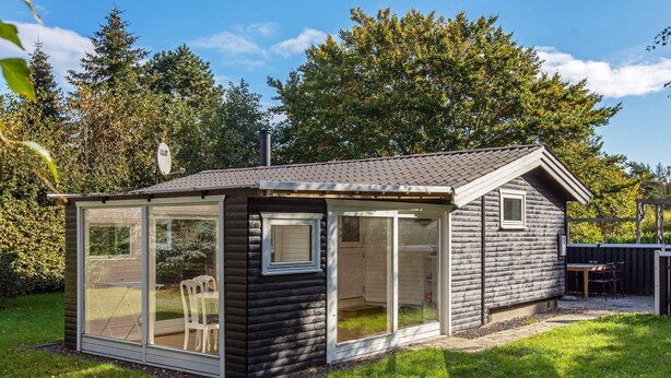 Exterior - Holiday Home in Væggerløse (Vaeggerlose)