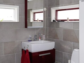 Shower - 6 Person Holiday Home in Mellbystrand (Mellbystrand)