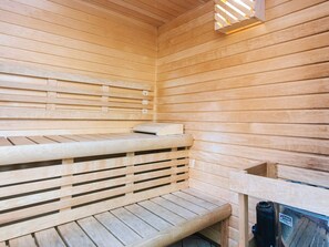 House | Sauna