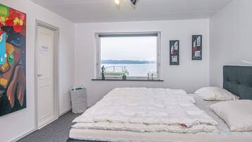 3 Schlafzimmer, Babybetten