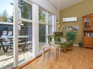 Interior - 8 Person Holiday Home in Logstor (Logstor)