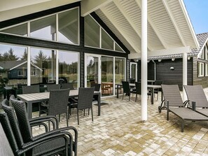 House | Balcony