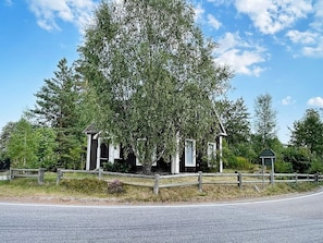 House | Exterior