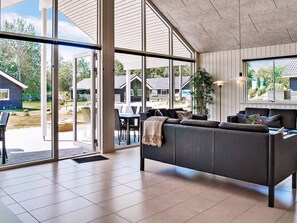 House | Interior - Holiday Home in Væggerløse (Vaeggerlose)