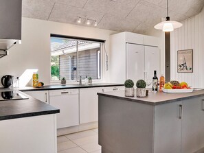 House | Interior - Holiday Home in Væggerløse (Vaeggerlose)