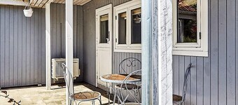Tranquil Seaside Haven-by Traum