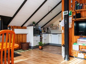 House | Tempat makan