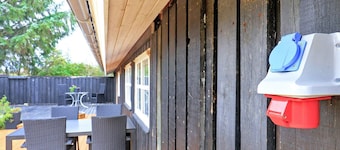 Cozy Coastal Retreat in Gronhoj-by Traum