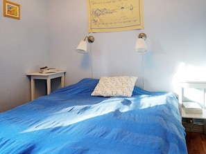 3 bedrooms, individually furnished