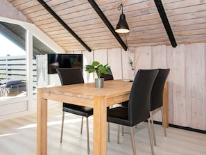 House | Dining - 4 Person Holiday Home in Hvide Sande (Hvide Sande)