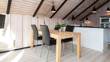 House | Dining